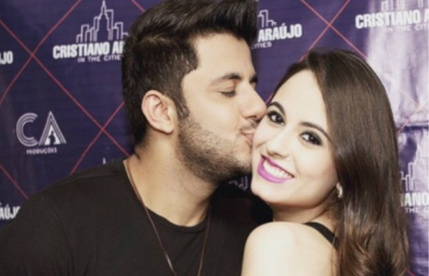 Cristiano Araújo e a namorada, Allana, morreram em acidente de carro (Foto: Arquivo Pessoal)