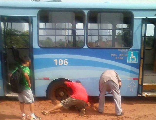 Alunos ficaram de ''mãos atadas'' diante da situação. (Foto: Divulgação).