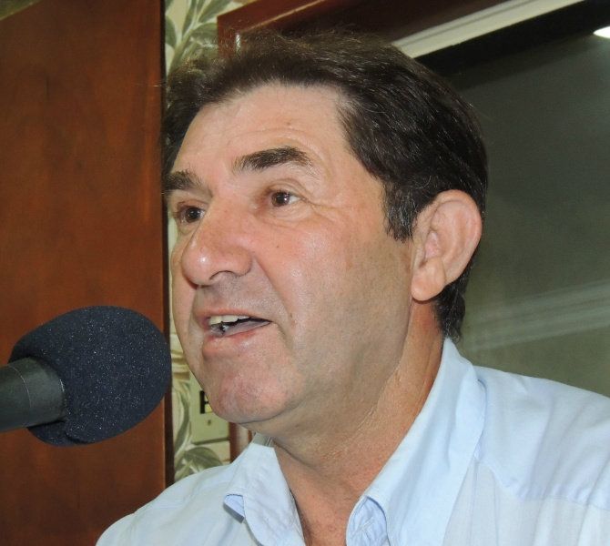 Gerson de Souza (58), presidente da Associação dos Motoristas e Taxistas de Três Lagoas.Foto: Rádio Caçula