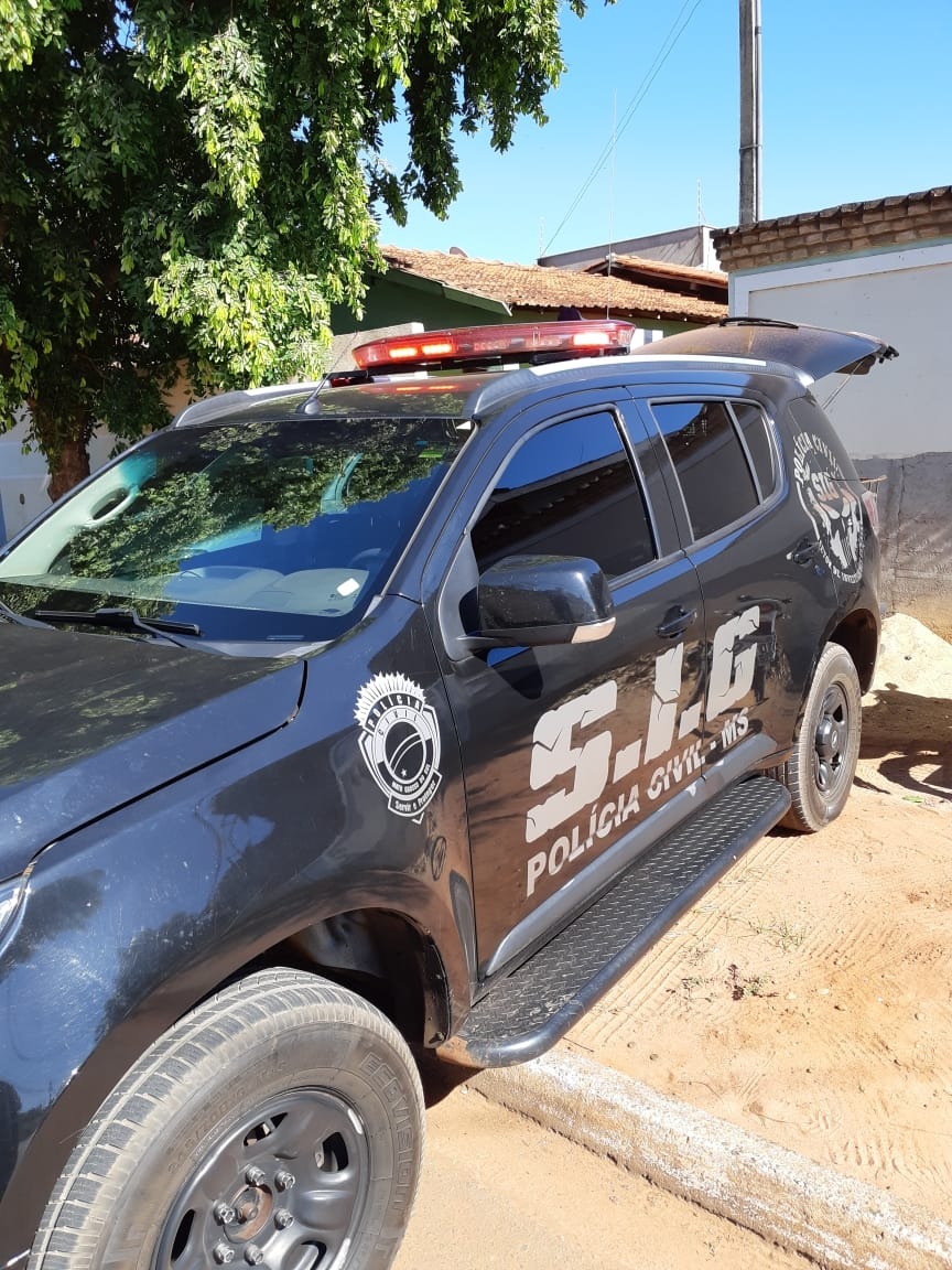 As drogas e os envolvidos foram apreendidas e presos numa casa, no bairro Vila Nova  Foto: SIG.