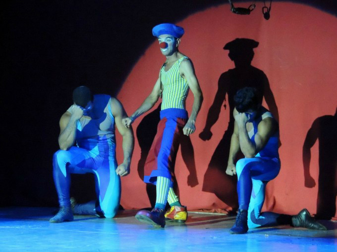 Palhaço Mascarito em apresentação no circo dos Sonhos.Foto: Rádio Caçula