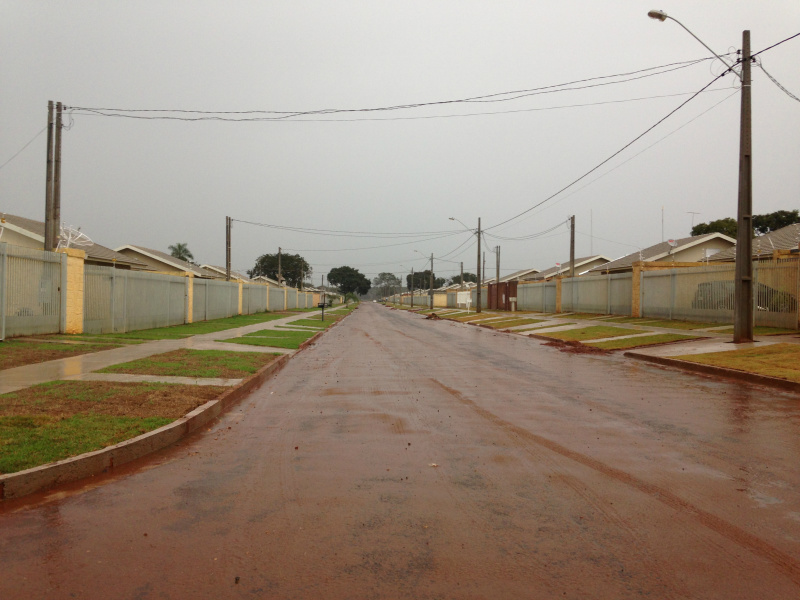 Bairro Jardim dos Ipês, local onde a vítima morava ao lado da esposa
