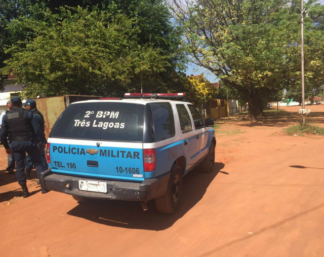 Suspeito foi detido em flagrante e levado para a 3ª delegacia de Polícia Civil. (Fotos: Rádio Caçula).