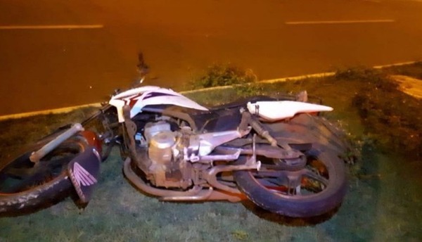 Piloto e passageiro morreram após manobras com a motocicleta. Foto: Ilustrativa.