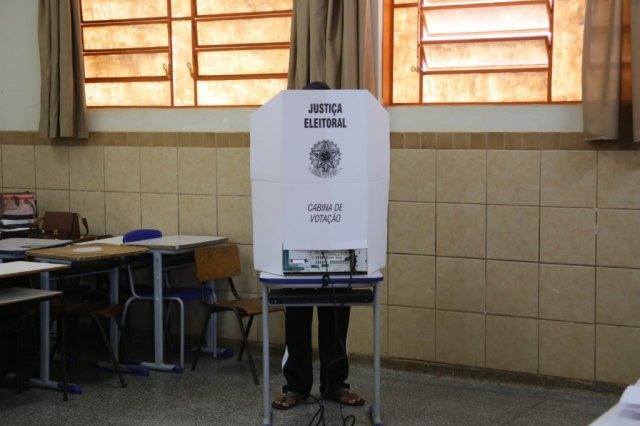 Quem não votou em 28 de outubro deve apresentar justificativa à Justiça Eleitoral. (Foto: Paulo Francis)