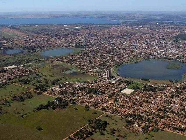 Vista aérea de Três Lagoas; mais de 19 mil eleitores não compareceram à revisão do eleitorado. (Foto: Arquivo)