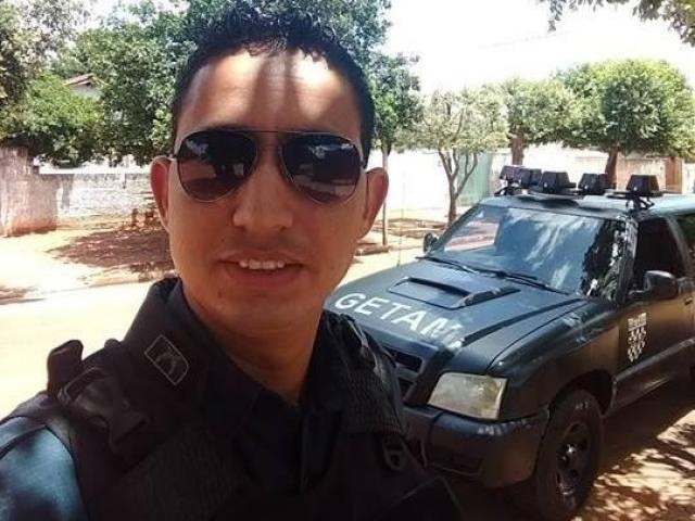 Izaque fugiu logo após o crime e está foragido (Foto: reprodução/Facebook)