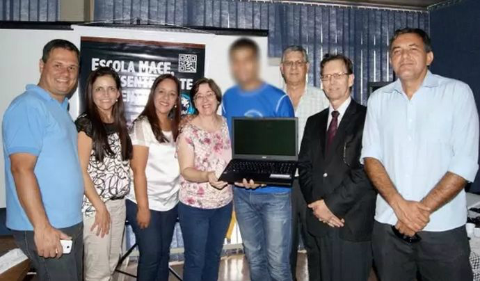 A secretária adjunta de Educação, Cheila Cristina Vendrami, demonstrou satisfação com a parceria e com o resultado do concurso - Foto : Divulgação