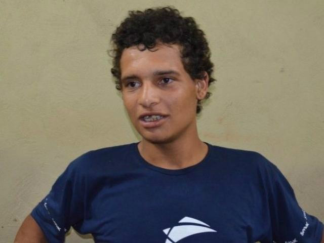 Danilo Ferreira disse que tem relacionamento de um ano dentro da Phac e não quer mais ninguém (Foto: Sidney Bronka/94 FM)