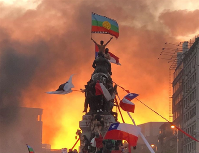 Protestos marcaram a revolta da população chilena neste fim de semana - Foto: Reprodução/Instagram/Susana Hidalgo