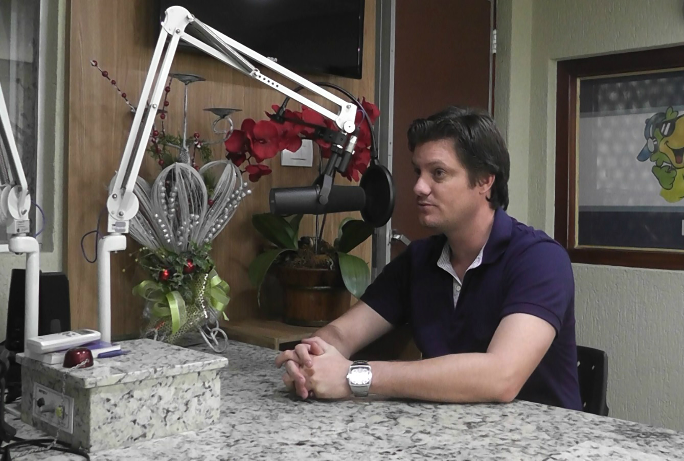 O Vereador e Presidente da Câmara Municipal de Vereadores André Bittencourt- PSDB esteve no programa Linha Direta com a Notícia com Romeu de Campos Júnior.