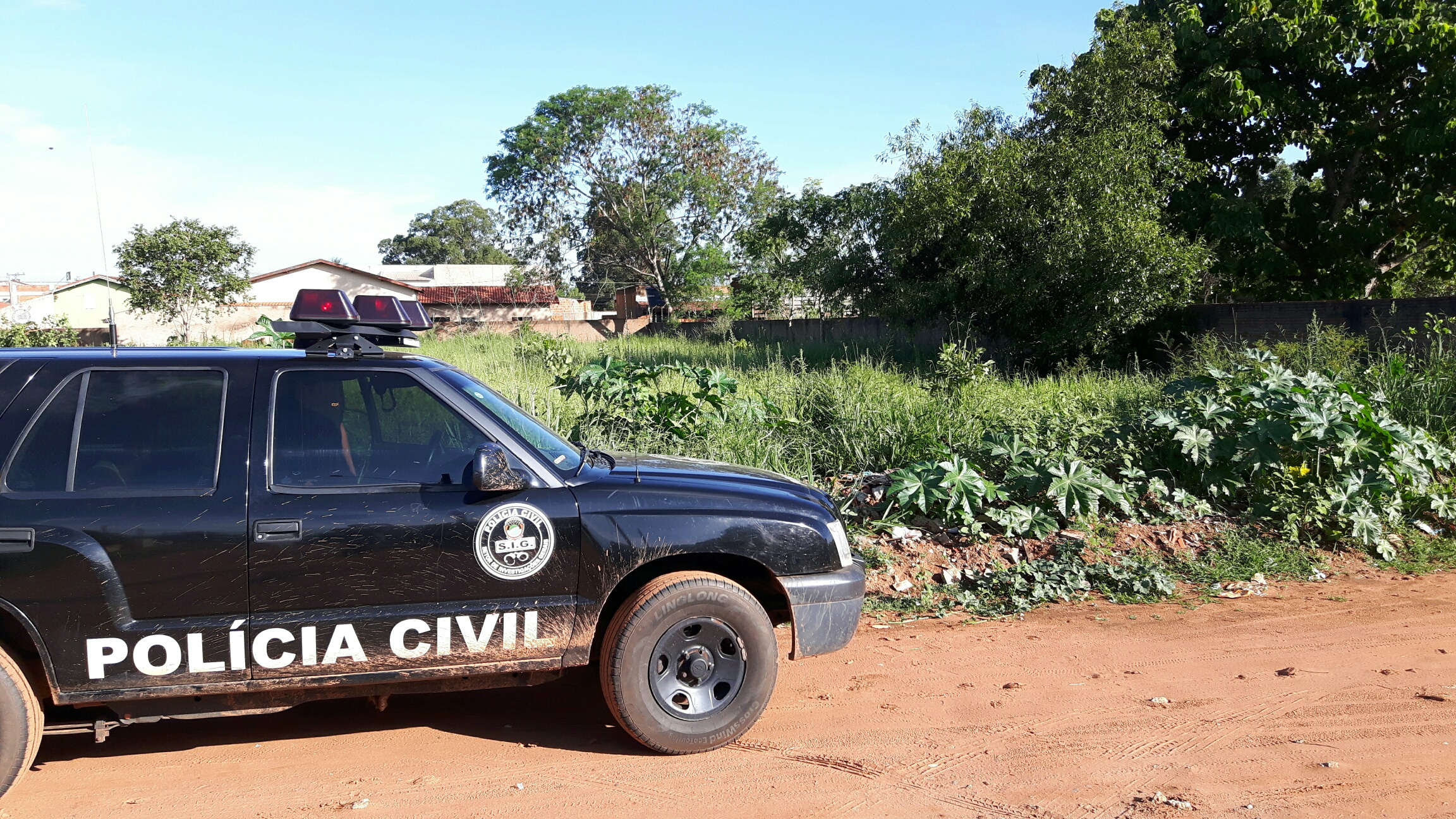 Durante as diligências os policiais constataram que todos os investigados são usuários de drogas e garotas de programa. Foto: Divulgação