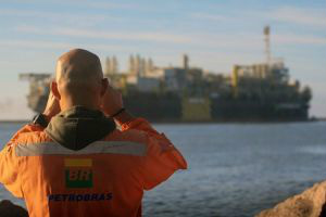 Aluguel de navios-plataforma encobriria suborno, segundo denúncia (Foto: Divulgação/Petrobras/Arquivo)