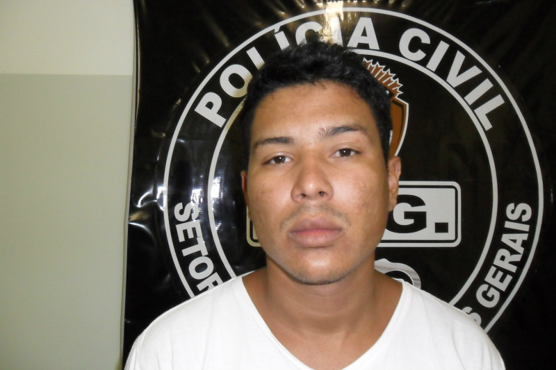 Jorge Bernal trouxe de Corumbá 80 cápsulas de cocaína. Foto: Divulgação.