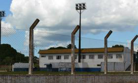 Foto: Ponta Porã Informa/Tião PradoEstádio que foi 'visitado' pelos marginais