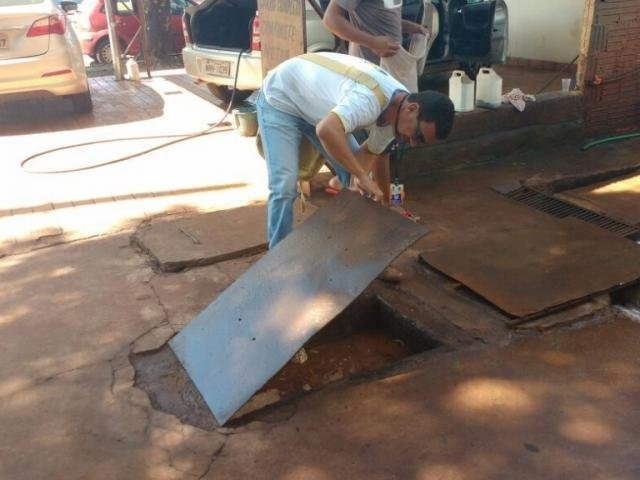 CCZ retomou mutirões de limpeza e eliminação de insetos nesta semana em Dourados (Foto: Divulgação)