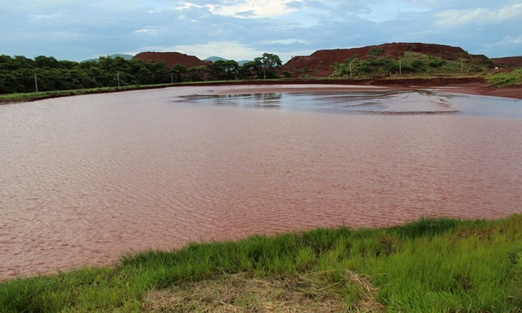 Vistoria realizada na barragem da Vetorial - Foto: Edemir Rodrigues/Governo de MS.