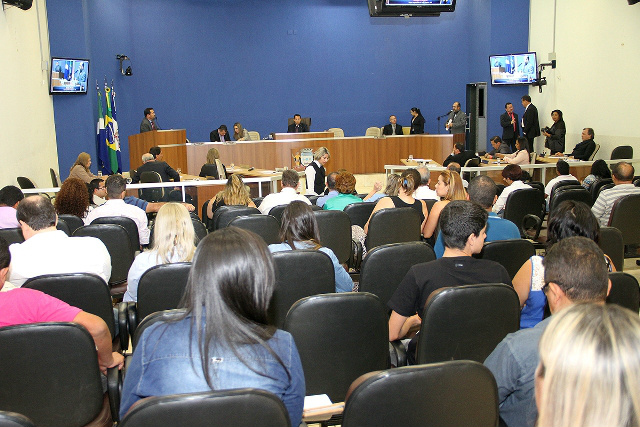 Câmara Municipal de Três Lagoas na noite de terça-feira (04).