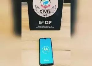 Celular recuperado pelos investigadores. Foto: Polícia Civil.