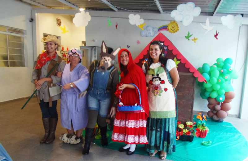 A APAE costuma ensinar todo o conteúdo pedagógico aos alunos por meio de projetos inseridos em apresentações teatrais, o que torna fácil a assimilação das disciplinas.Foto: APAE/TL.