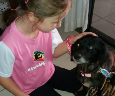 Após o reencontro, com a  filha de Denise - Arquivo pessoal