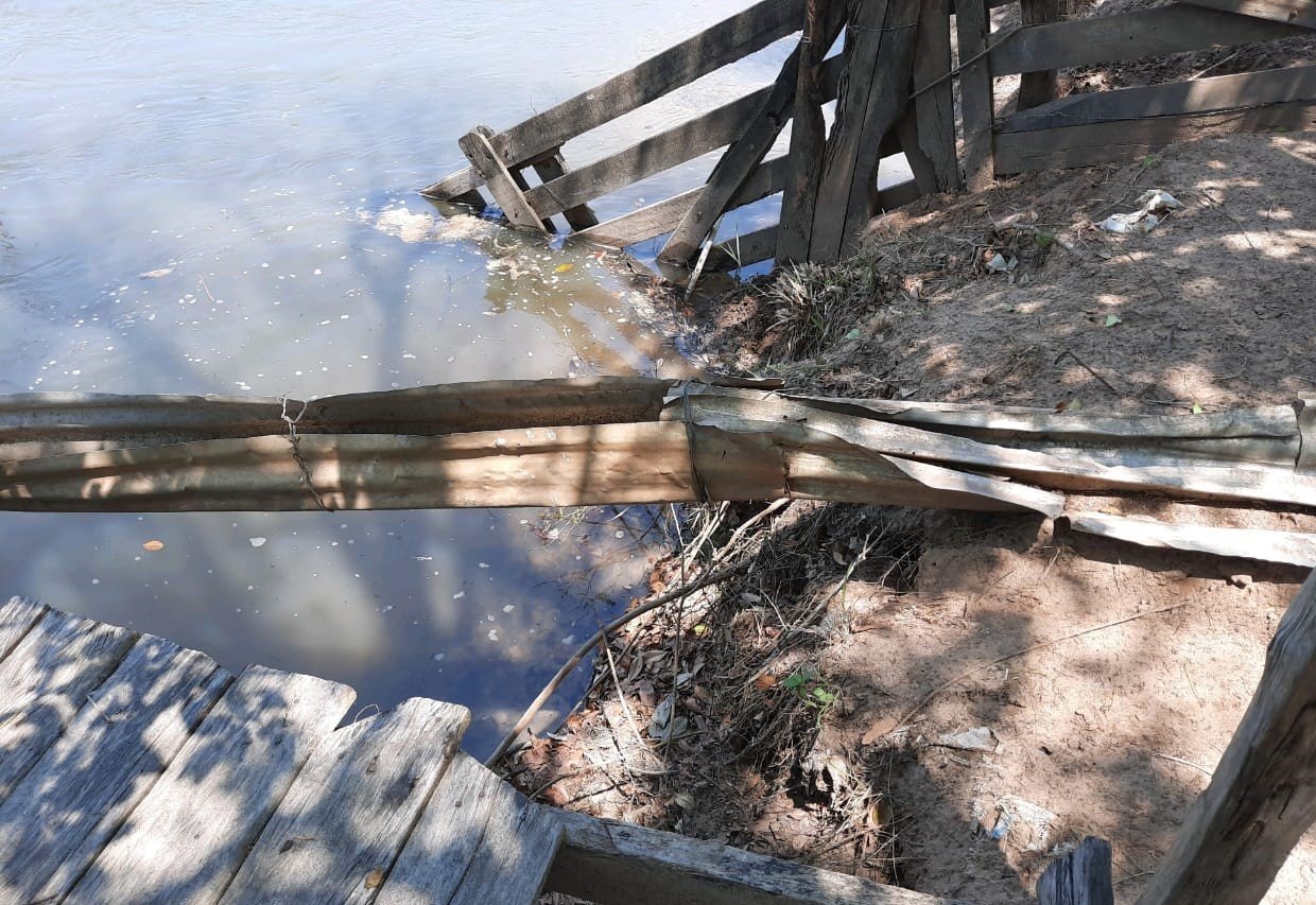 Dejetos dos animais eram lançados no rio. Foto: PMA